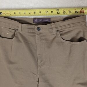 Gloria Vanderbilt Tan Pants